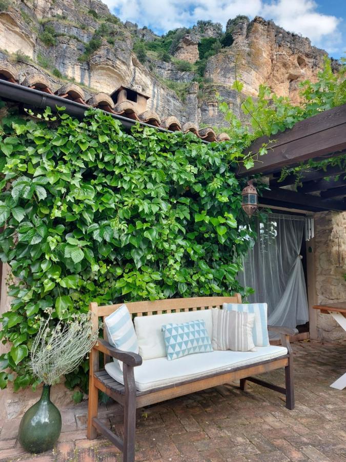 Aragosa Casa Corazon De Piedra En El Rio Dulce 게스트하우스 외부 사진