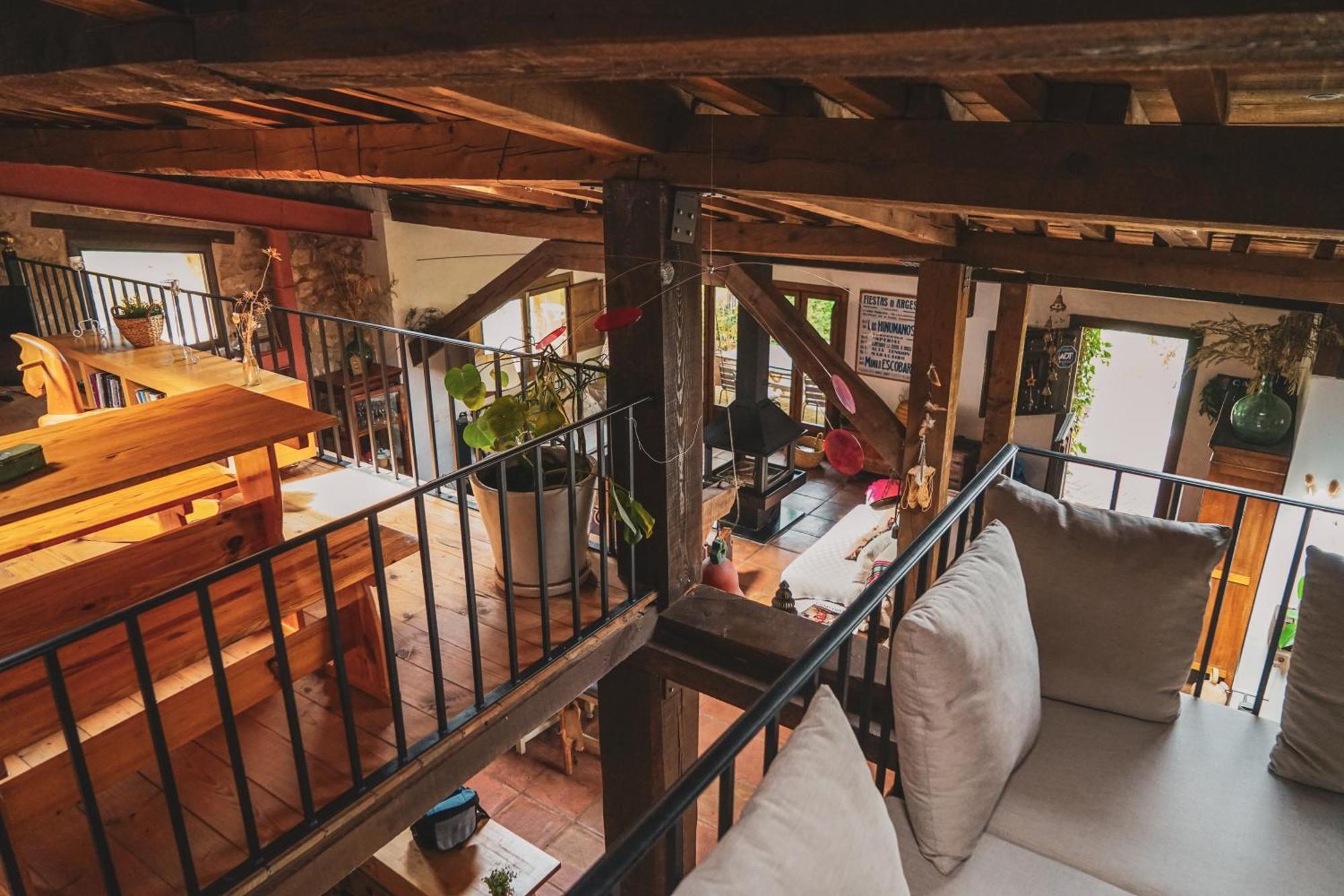 Aragosa Casa Corazon De Piedra En El Rio Dulce 게스트하우스 외부 사진